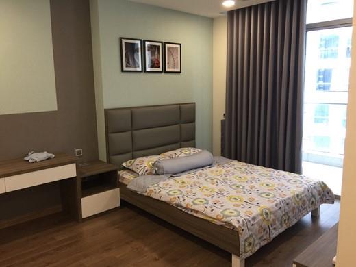 vinhomes central park apartment for rent in binh thanh district hcmc BT105P2094 (6)